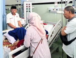 Jenguk Korban KDRT, Wagub Malut Doakan Agar Segera Sembuh 