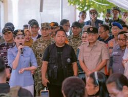 Gubernur Sherly Pastikan Bantuan untuk Pengungsi Batang Dua Tersalurkan