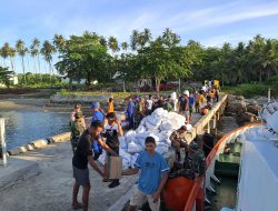 Bantuan Wapres dan Pemprov Malut Disalurkan ke Batang Dua