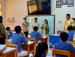 Wawali Ternate Berikan Motivasi kepada Peserta Ujian Sekolah 