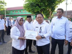 Kelurahan Kasturian Juara 1 Lomba Kebersihan, Sekda Beri Apresiasi