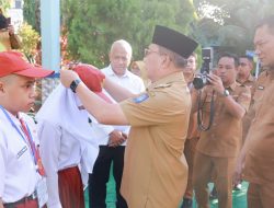 Wali Kota Ternate Pantau MPLS, Tegaskan Semua Sekolah Miliki Standar yang Sama