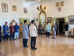 Kesultanan Ternate Anugerahkan Gelar Adat untuk Kepala BKN dan Kepala LAN RI
