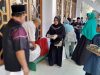 Hasby Yusuf Salurkan Ratusan Paket Makanan di Tujuh Masjid Kota Ternate