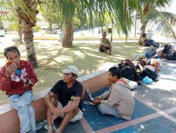 Kasihan, 13 Pekerja Sekolah Rakyat Terlantar di Ternate