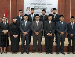 10 Pejabat Administrator dan Pengawas Pemprov Malut Dilantik 
