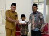 Pemkab Morotai Serahkan Bantuan Pendampingan untuk Qari MTQ Nasional