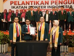 Resmi Dikukuhkan, Pengurus IDI Malut Didorong Perkuat Kerja Sama Pelayanan Kesehatan