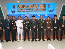 Wagub Sarbin Hadiri Puncak Peringatan HUT TNI ke-81 di Makorem 152/Baabullah