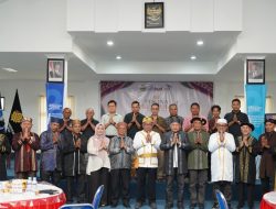 Wagub Maluku Utara Dorong Lahirnya Perda Pakaian Adat