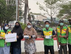 Yakesma Maluku Utara Bagikan Ratusan Masker Cegah Paparan Asap Karhutla 